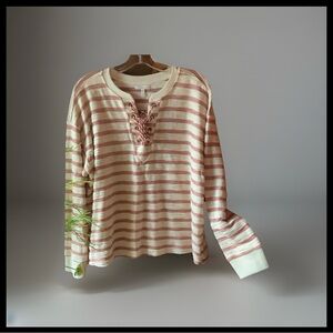 Maurices Large long sleeved cream/salmon striped pullover top